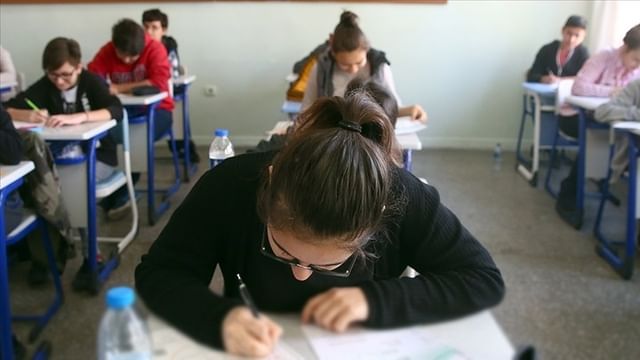 MEB, Sınav Sistemine Açık Uçlu Sorular Ekleyecek