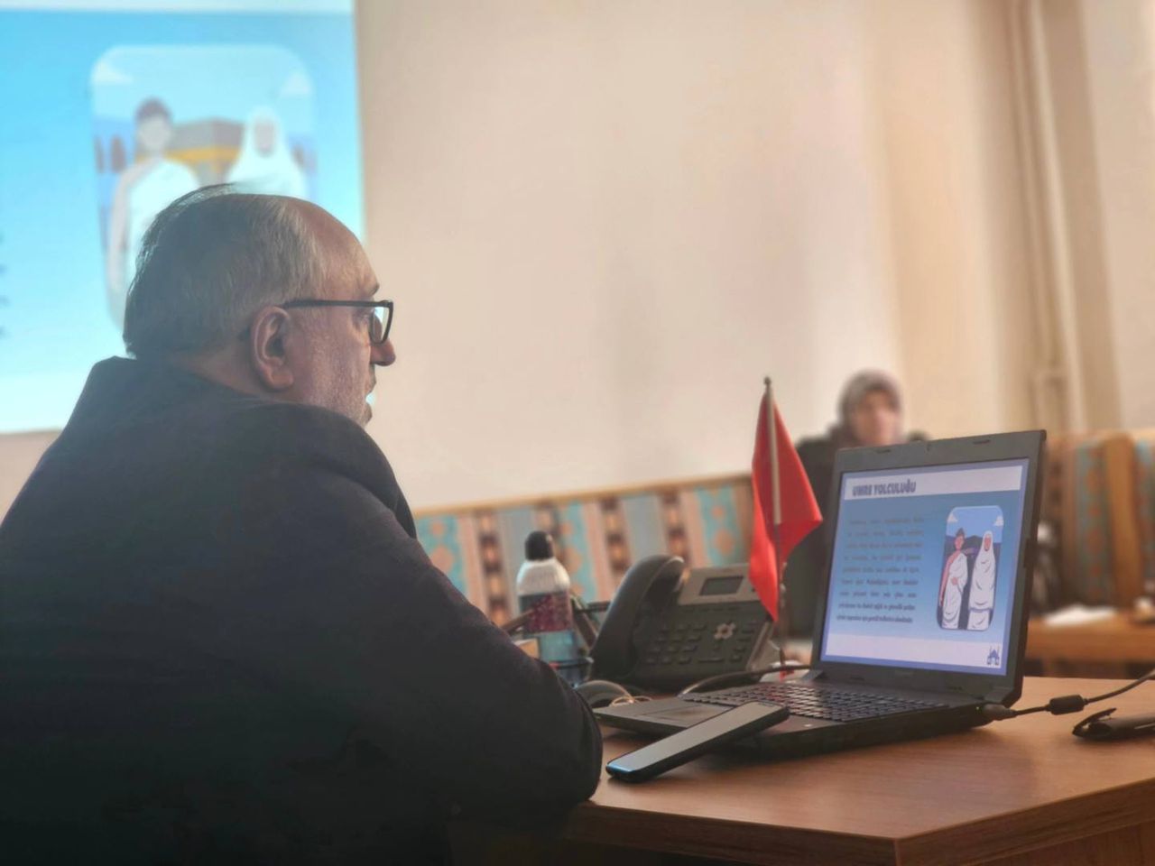 Ardahan'da Diyanet İşleri Başkanlığı, Umre Programı için Yerel Halka Seminer Düzenledi