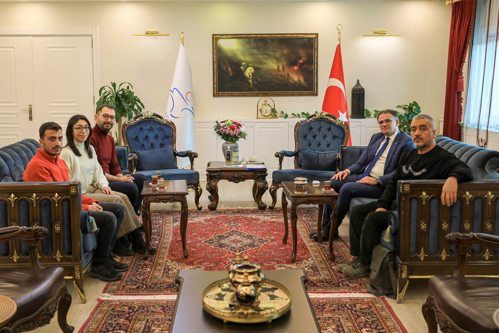 Prof. Dr. Mehmet Işıklı ve Ekibi Van Valisi Ozan Balcı'yı Bilgilendirdi