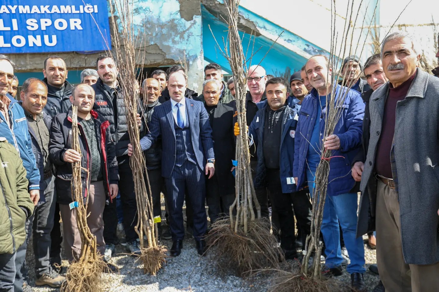 Van Başkale'de Gerçekleştirilen Meyvecilik Projesi Tarımsal Potansiyeli Artıracak