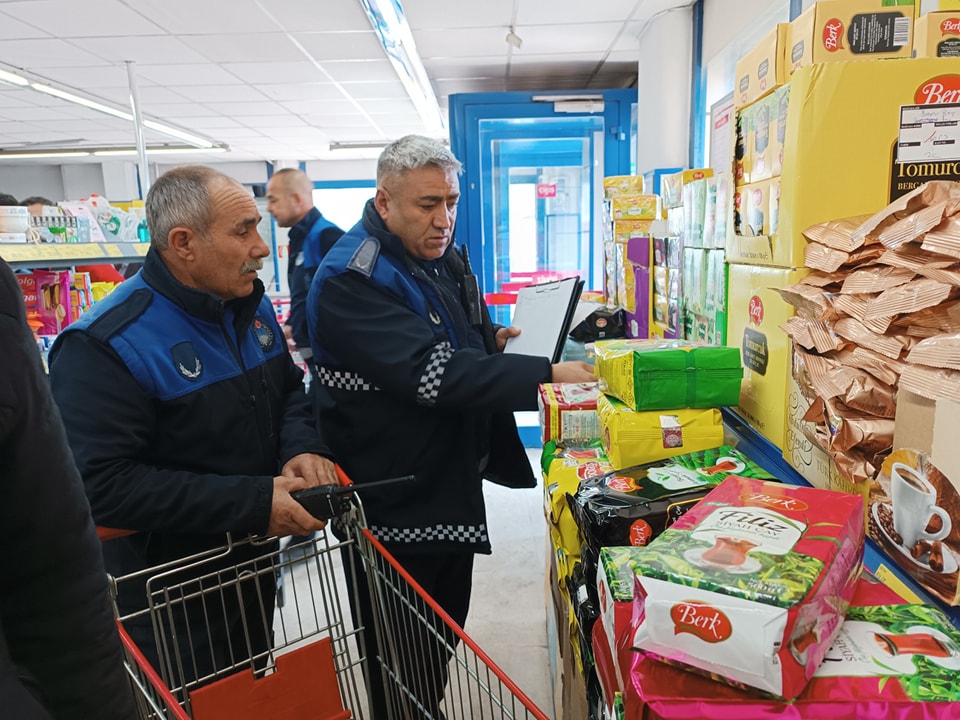 Patnos'ta Zabıta Tarafından Yapılan Market Denetimleri Halk Sağlığını Koruyor